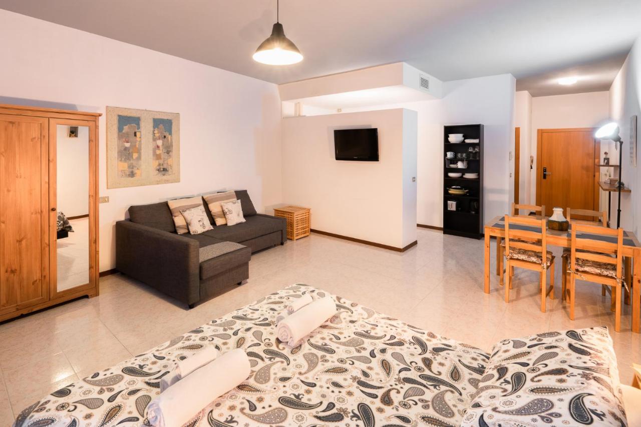 Mama Apartments ริวาเดลการ์ดา ภายนอก รูปภาพ