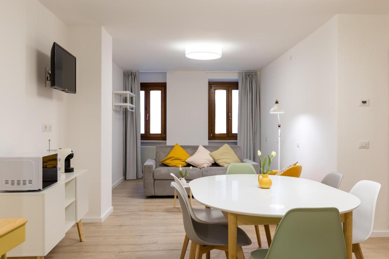 Mama Apartments ริวาเดลการ์ดา ภายนอก รูปภาพ