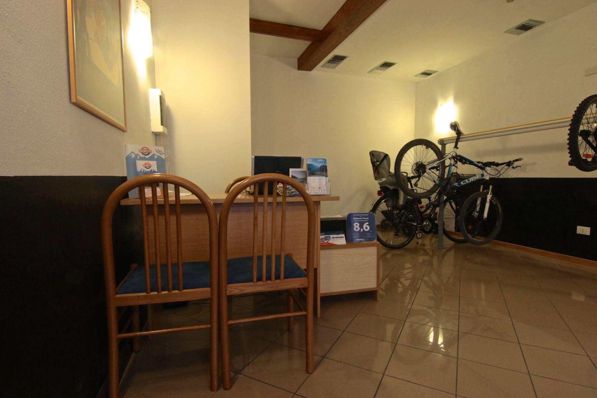 Mama Apartments ริวาเดลการ์ดา ภายนอก รูปภาพ