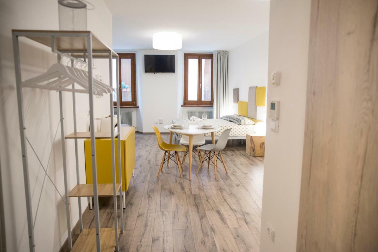 Mama Apartments ริวาเดลการ์ดา ภายนอก รูปภาพ