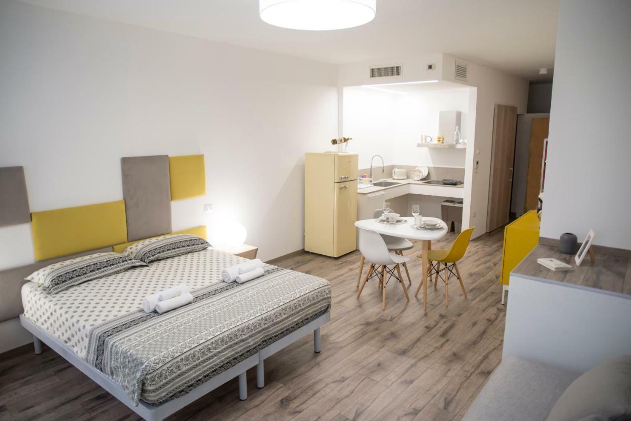 Mama Apartments ริวาเดลการ์ดา ภายนอก รูปภาพ